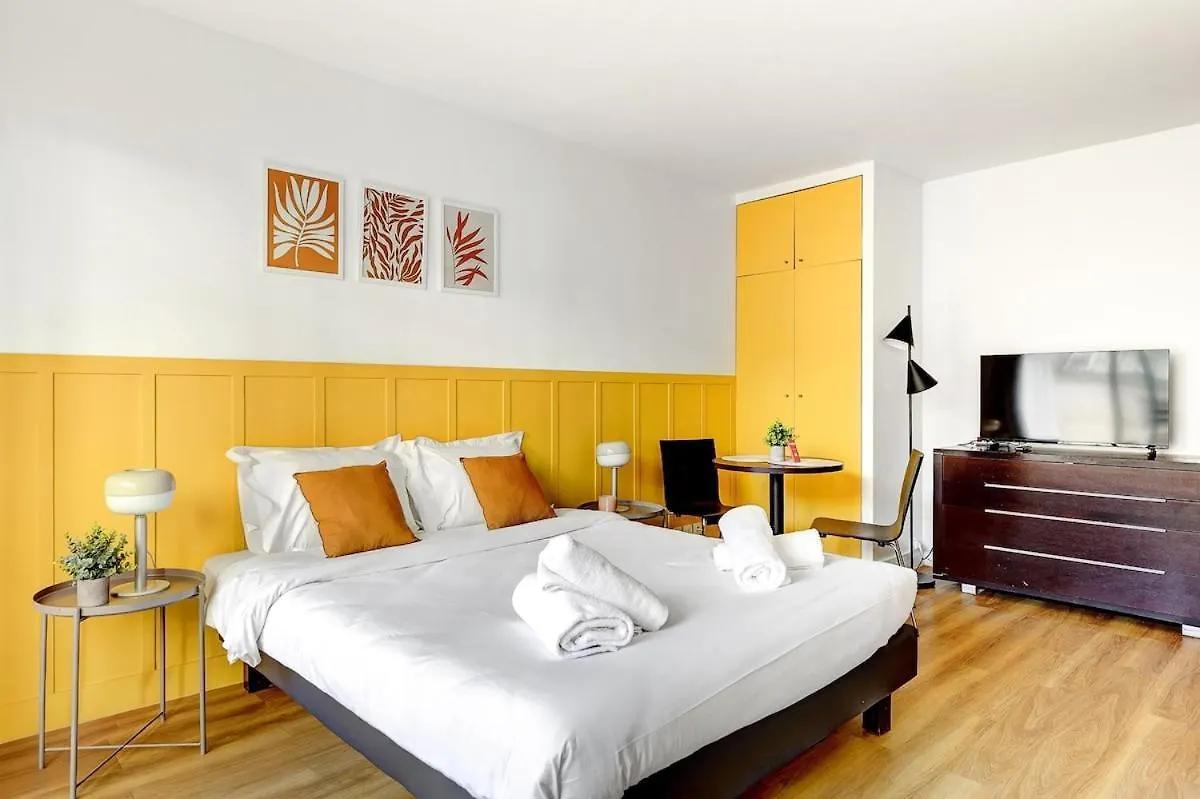 Apartment Eiffel Residence Josephine Paris